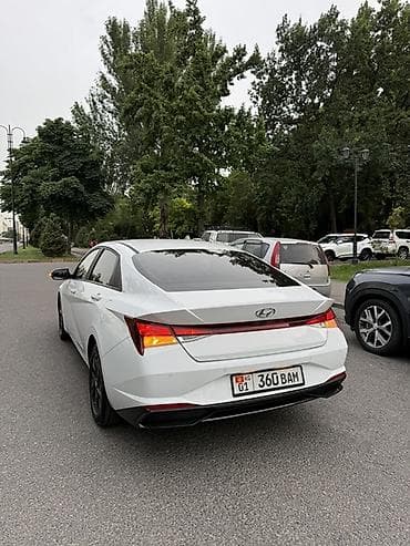 byd e7: Hyundai Avante: 2021 г., 1.6 л, Автомат, Гибрид, Седан — 6
