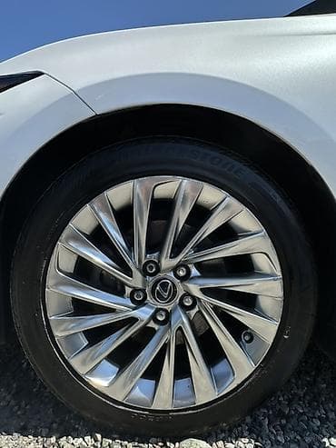глушитель лексус: Lexus ES: 2020 г., 2.5 л, Автомат, Гибрид, Седан — 3