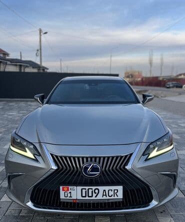 авто до 300000: Lexus ES: 2019 г., Бензин — 7