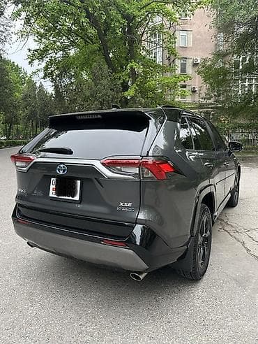 тайота ист дверь: Toyota RAV4: 2019 г., 2.5 л, Автомат, Гибрид, Кроссовер — 2