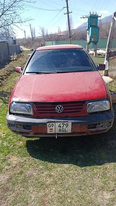 Volkswagen Vento: 1998 г., 1.8 л, Механика, Бензин, Седан — 2