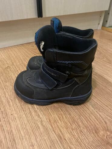 сапоги военные: Зимние сапоги от фирмы Minimen. Одевали один сезон. В хорошем — 2