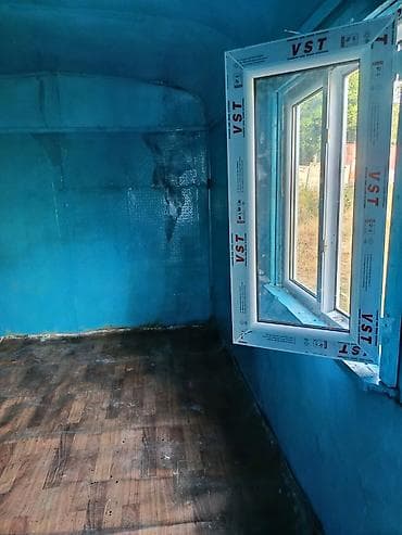 бу гараж: Строительный вагон, 2 комнаты. Характеристики: - Двухосное прицепное — 4