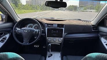 mark 3: Toyota Camry: 2010 г., 2.5 л, Автомат, Бензин, Седан — 7
