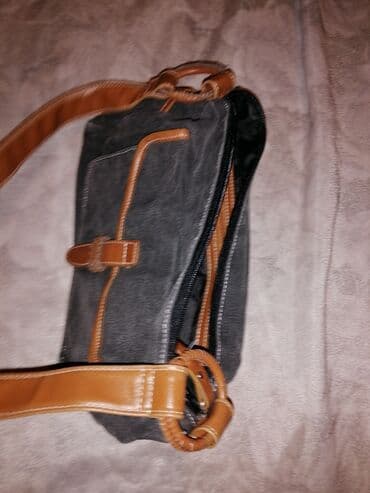 распродажа брендовых сумок: . Новые. Красивые,классные сумочки. Фиолетовая сумочка, есть — 15