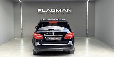w24: Mercedes-Benz B-Class: 2012 г., 1.5 л, Автомат, Бензин, Хэтчбэк — 2