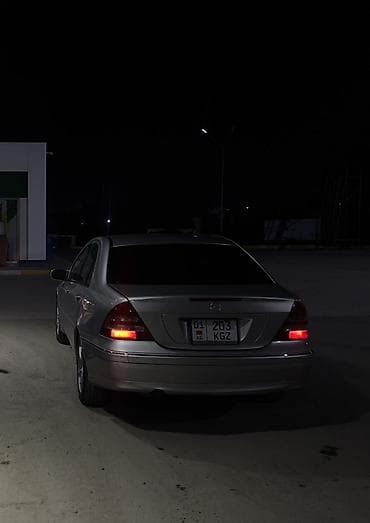 v class: Mercedes-Benz C-Class: 2003 г., 1.8 л, Автомат, Бензин, Седан — 3