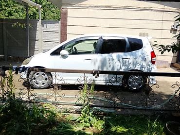 honda fit: Honda Fit: 2003 г., 1.3 л, Вариатор, Бензин, Хэтчбэк — 5