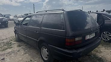хасан воздушка: Volkswagen Passat: 1989 г., 1.8 л, Механика, Бензин, Универсал — 1