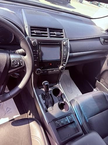 Унаа: Toyota Camry: 2017 г., 2.5 л, Автомат, Гибрид, Седан — 6