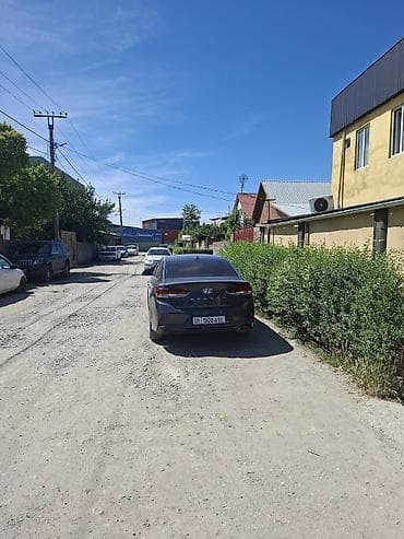 дордой аренда места: Помещение арендага берилет. 110кв. Дордой базар жанында. 100м. склад — 9