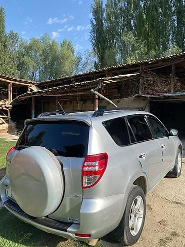 Toyota RAV4: 2010 г., 2.5 л, Кроссовер