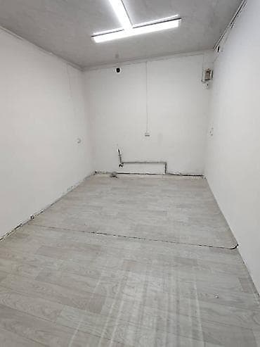 Ошский рынок Сдается помещение Площадь: 12м2 1-этаж Доступ 24/7 at lalafo.kg Ошский рынок Сдается помещение Площадь: 12м2 1-этаж Доступ 24/7