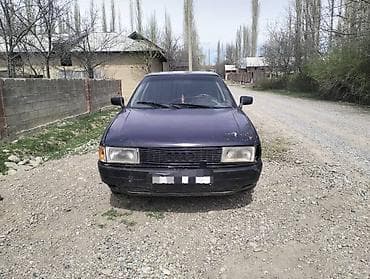 Audi 80: 1987 г., 1.8 л, Ручные, Бензин, Седан