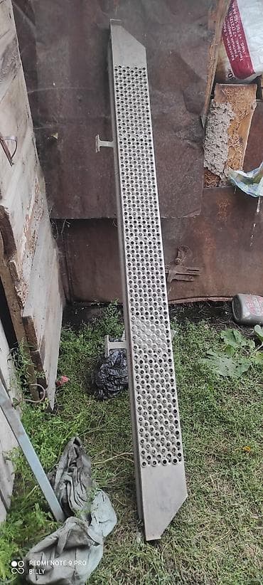 спринтер: Подножки Б/у, Самовывоз — 1