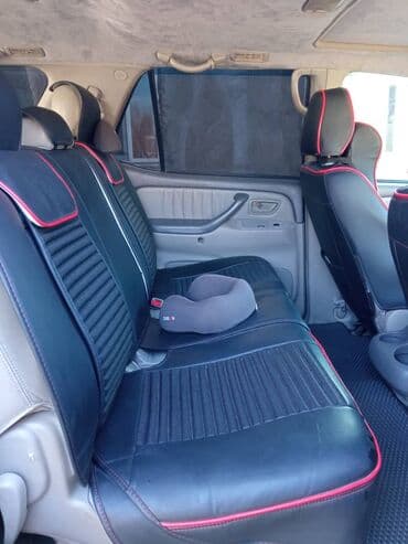 ка пияат: Toyota Sequoia: 2005 г., 4.7 л, Автомат, Газ, Внедорожник — 3