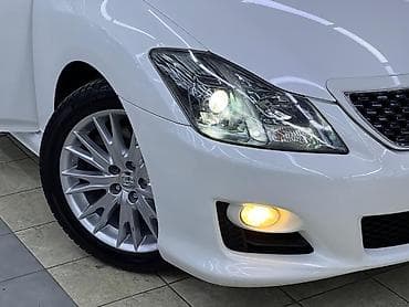 jak авто: Toyota Crown: 2010 г., 3.5 л, Автомат, Бензин, Седан — 8