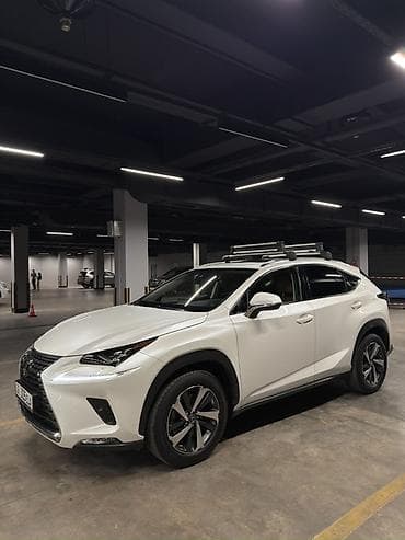 Lexus: Lexus NX: 2019 г., 2.5 л, Автомат, Гибрид, Кроссовер — 3