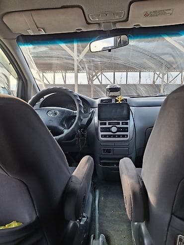 Toyota: Toyota Ipsum: 2001 г., 0.2 л, Автомат, Бензин, Минивэн — 3