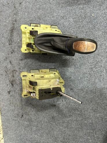 Продается кулиса для Автоматической коробки передач . Селектор для