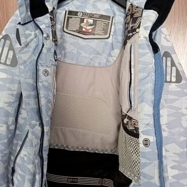 спортивные пуховики: Куртка женскаяеврозима, р. 46. Легкая очень удобная — 2