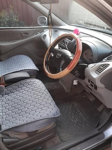 mazda bongo: Nissan Almera Tino: 2001 г., 1.8 л, Автомат, Бензин, Минивэн — 3