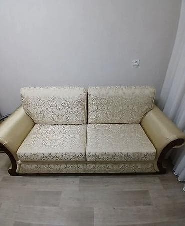 Мебель: Прямой диван, Б/у — 1