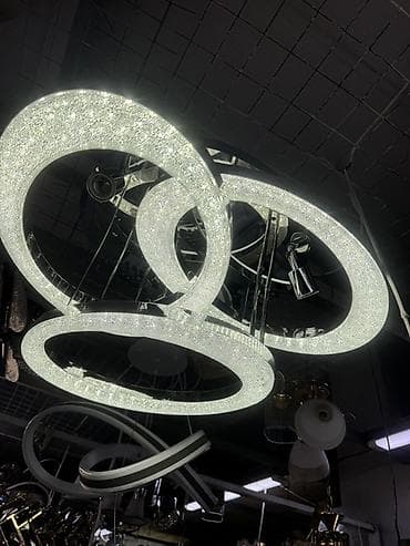 кольцевая лампа: Современная светодиодная люстра с тремя пересекающимися светящимися — 1