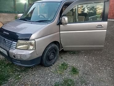 выбор номера о: Honda Stepwgn: 2001 г., Минивэн — 4
