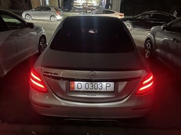 срочно продаю в связи с переездом: Mercedes-Benz E-Class: 2018 г., 2 л, Автомат, Дизель, Седан — 3