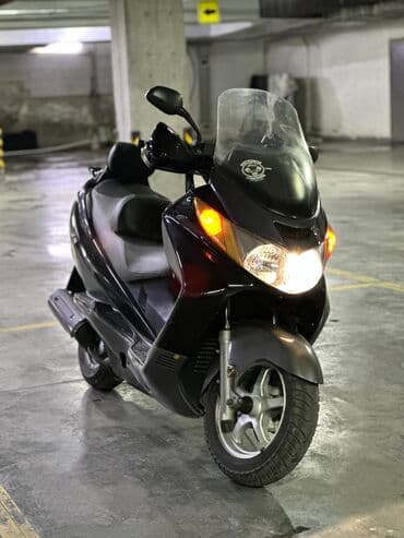 купить трехколесный электроскутер бу: Макси-скутер Suzuki, 420 куб. см, Бензин, Б/у — 2
