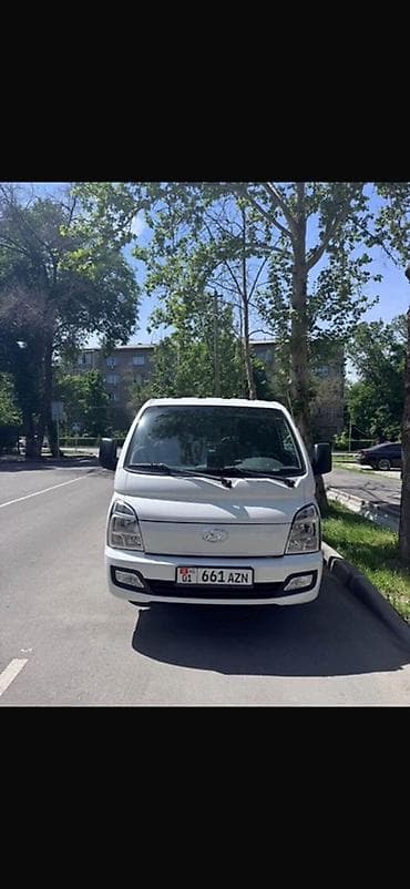 howo v7x: Легкий грузовик, Hyundai, Б/у — 1