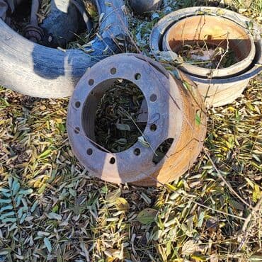 шины на уаз: Железные Диски R 20 Комплект, отверстий - 10, Б/у — 1