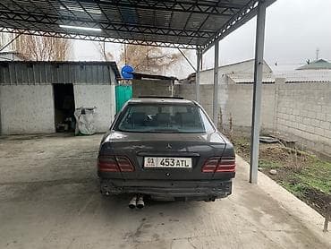 Продажа авто: Mercedes-Benz E-Class: 1999 г., 4.3 л, Автомат, Бензин, Седан — 6