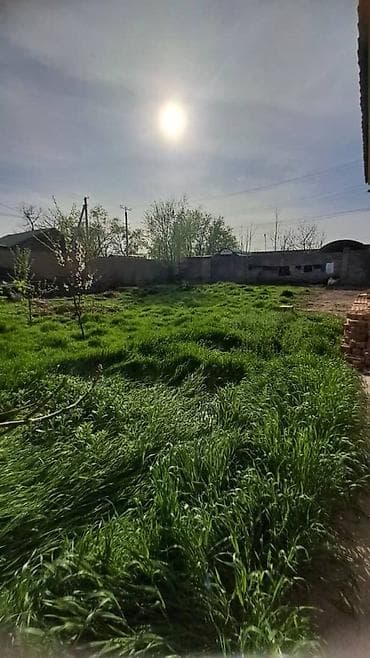 Продаю дом центр,рядом Элдик банк.газовое отоплениебольшой at lalafo.kg Продаю дом центр,рядом Элдик банк.газовое отоплениебольшой