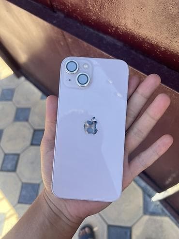 IPhone 13, Б/у, 128 ГБ, Розовый, 83 %