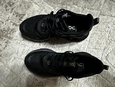 кроссовки hoka: Мужские кроссовки, 37, Новый, цвет - Черный, Самовывоз, Платная доставка — 1