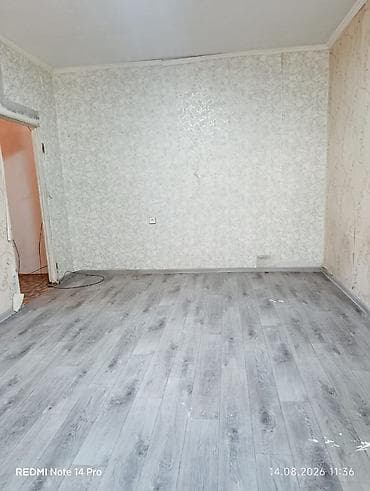 по ленинское: 1 комната, 35 м², ул. Московская / Уметалиева 105 серия, 1 этаж, Требуется ремонт — 2
