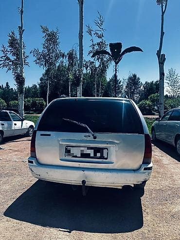 армения обмен: Nissan Primera: 1993 г., 1.8 л, Механика, Газ, Универсал — 2