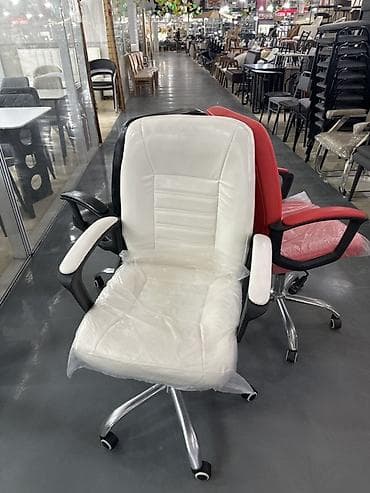 Офисное кресло, С колесиками, Экокожа