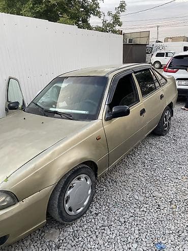Daewoo Nexia: 2010 г., 1.6 л, Кол менен иштөөчү, Бензин — 4