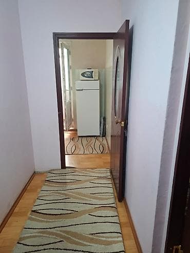 заур: 1 комната, 34 м², 106 серия, 2 этаж, Старый ремонт — 3