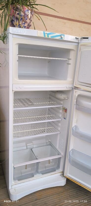 холодильник маленький купить: Холодильник Indesit, Б/у, Двухкамерный, No frost, 60 * 145 * 60 — 2