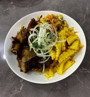 фронтенд разработчик: Требуется Повар : Горячий цех, Национальная кухня, 3-5 лет опыта — 1