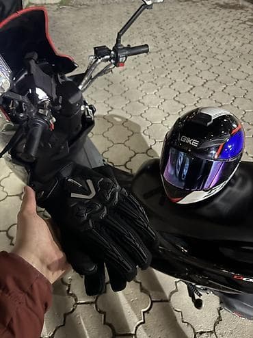 зид 150: Макси-скутер 150 куб. см, Бензин, Б/у — 2