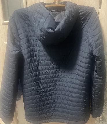 демисезонная: Легкая утепленная куртка Columbia с капюшоном - Цвет: темно‑синий — 2