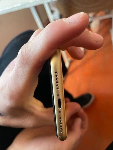 red magic 5g: IPhone Xr, Б/у, 64 ГБ, Желтый, 77 % — 3