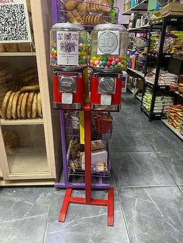 с питанием: Двухсекционный торговый автомат для жевательных резинок/сферических — 2
