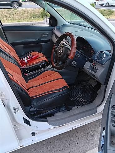 e2 byd: Mazda Demio: 2003 г., 1.3 л, Автомат, Бензин, Хэтчбэк — 9