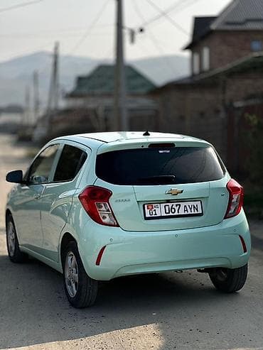 chevrolet spark 2017: Chevrolet Spark: 2017 г., 1 л, Автомат, Бензин, Хэтчбэк — 9
